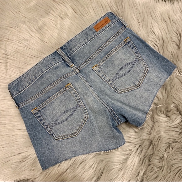 NWT The A&F Destroyed Boyfriend Shorts - Picture 2 of 8